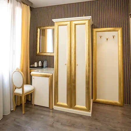 Duomo Boutique *