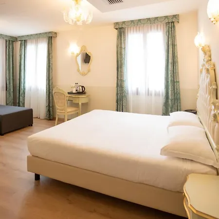 Duomo Boutique 호텔 키오자